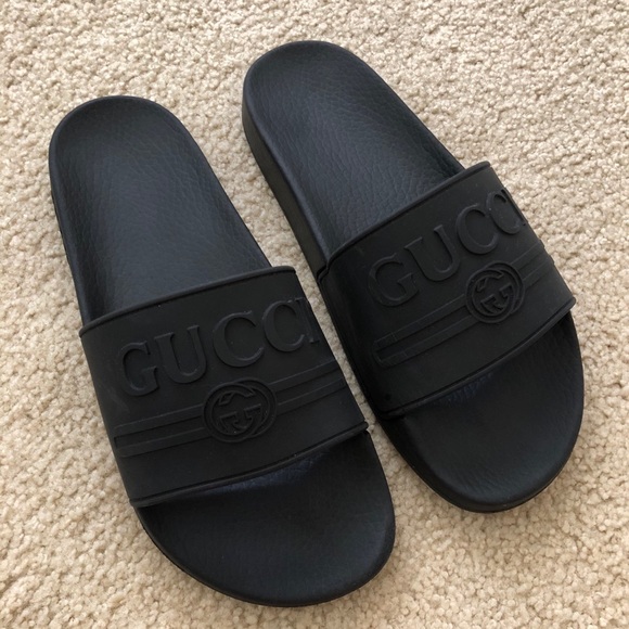 Gucci Shoes - Gucci Logo Rubber Slides - Black